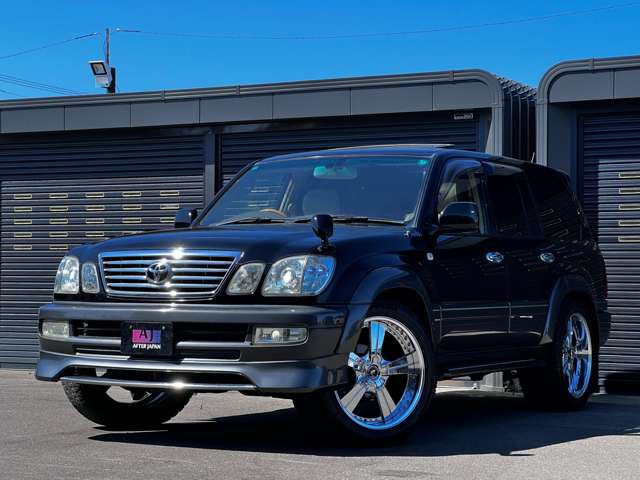 2004 Toyota Land Cruiser Cygnus – thumbnail 3