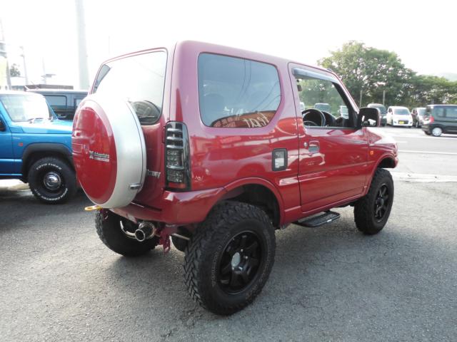 2011 Suzuki Jimny – thumbnail 2