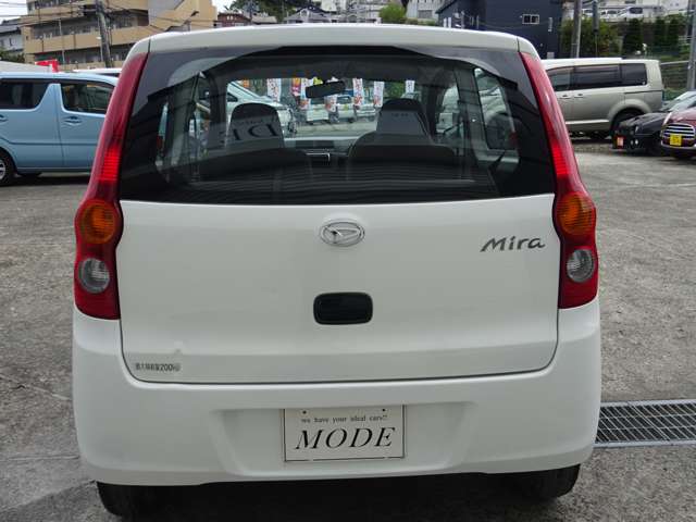 2009 Daihatsu Mira – thumbnail 3