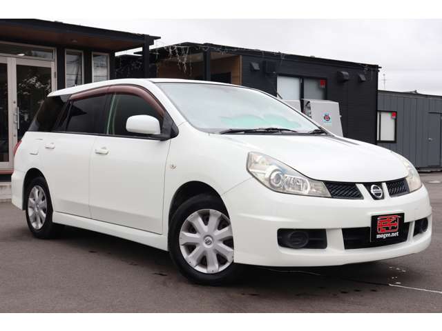 2011 Nissan Wingroad – thumbnail 2