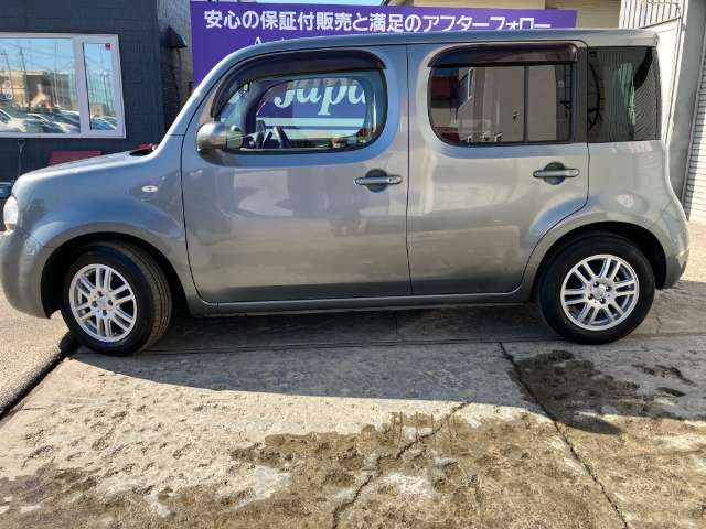 2011 Nissan Cube – thumbnail 3