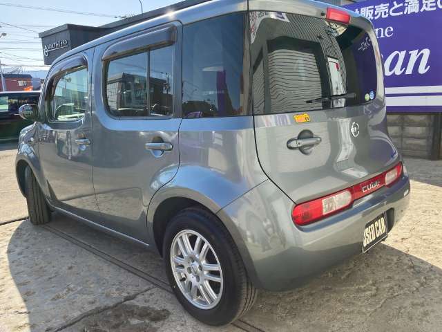 2011 Nissan Cube – thumbnail 4
