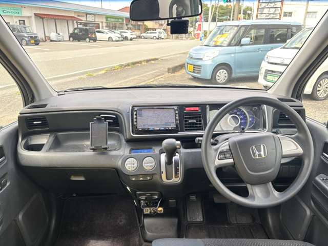 2011 Honda Life – thumbnail 2