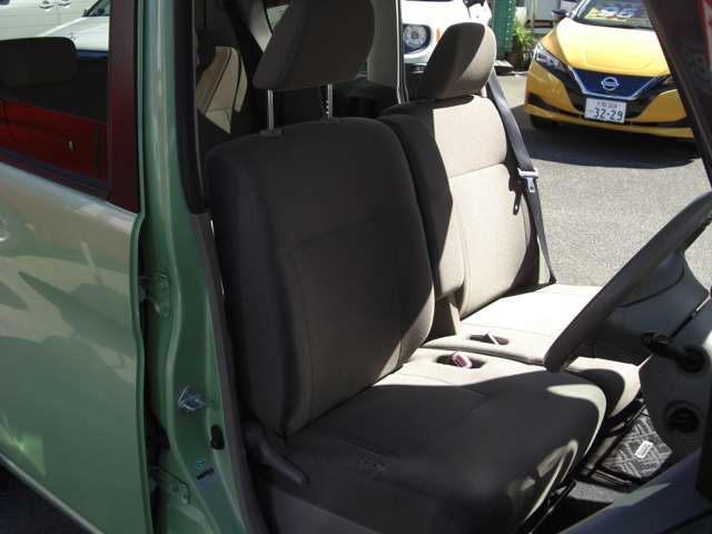 2011 Daihatsu Tanto – thumbnail 4