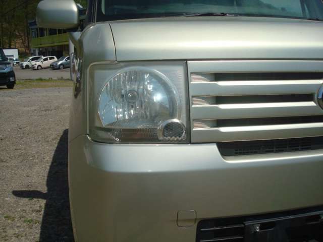2011 Daihatsu Move Conte – thumbnail 4