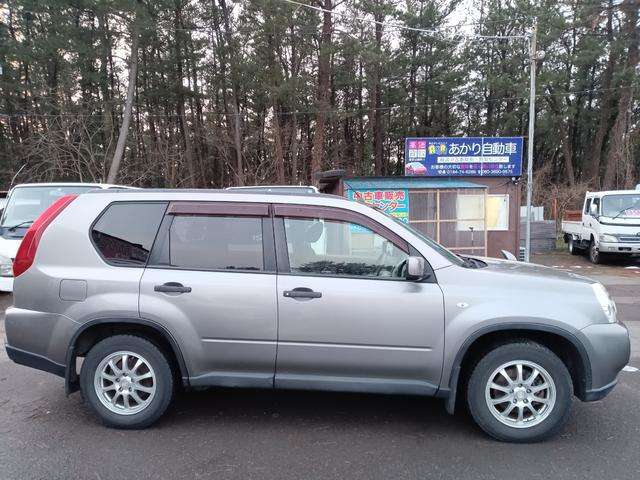 2007 Nissan X-Trail – thumbnail 4
