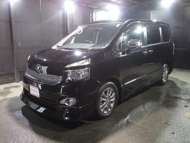2011 Toyota Voxy