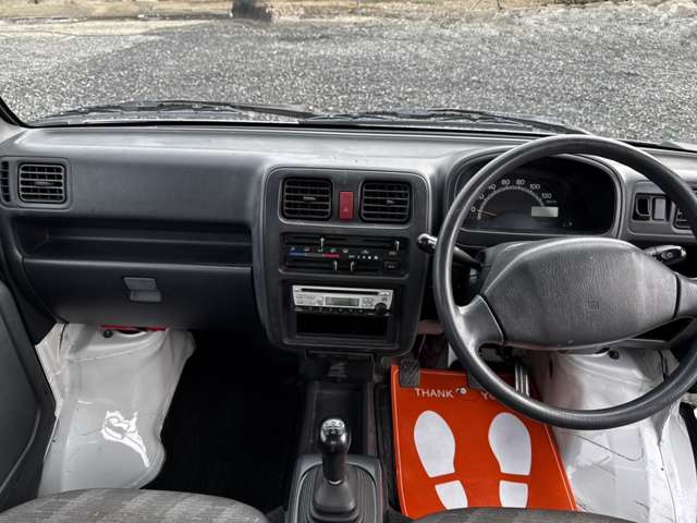 2005 Suzuki Carry – thumbnail 2