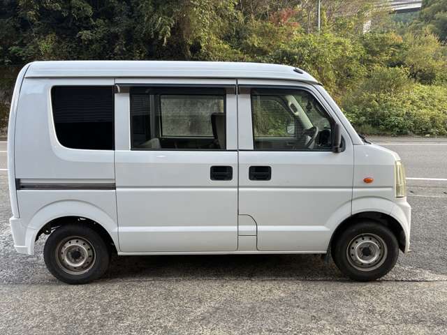 2010 Suzuki Every – thumbnail 4
