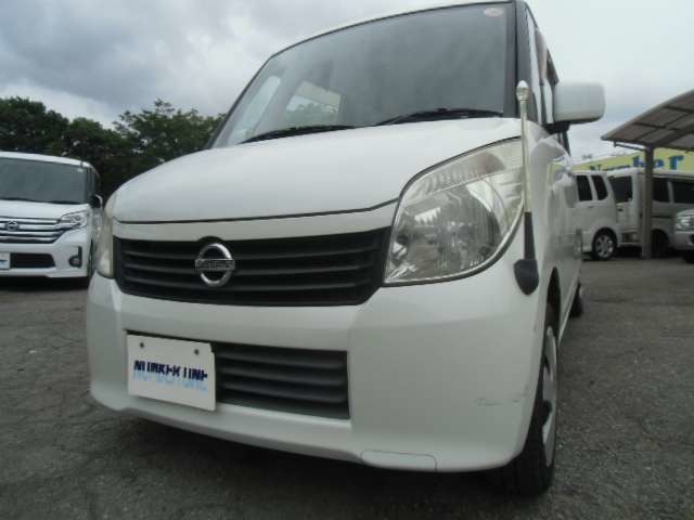 2011 Nissan Roox