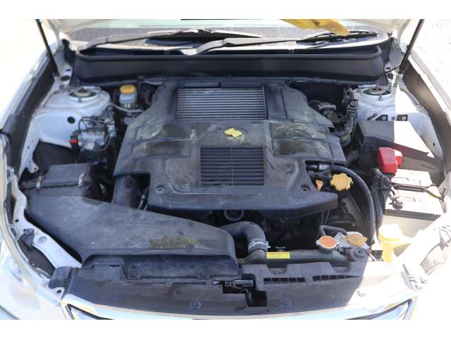 2010 Subaru Legacy B4 – thumbnail 2
