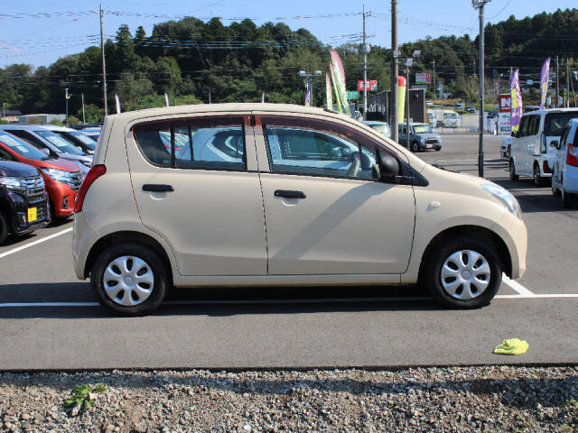 2011 Suzuki Alto – thumbnail 4