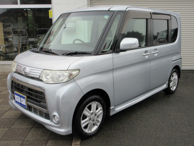 2011 Daihatsu Tanto