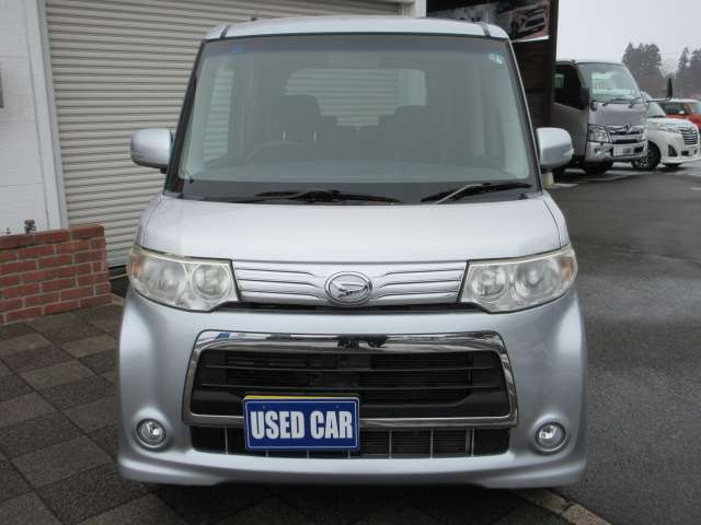 2011 Daihatsu Tanto – thumbnail 3