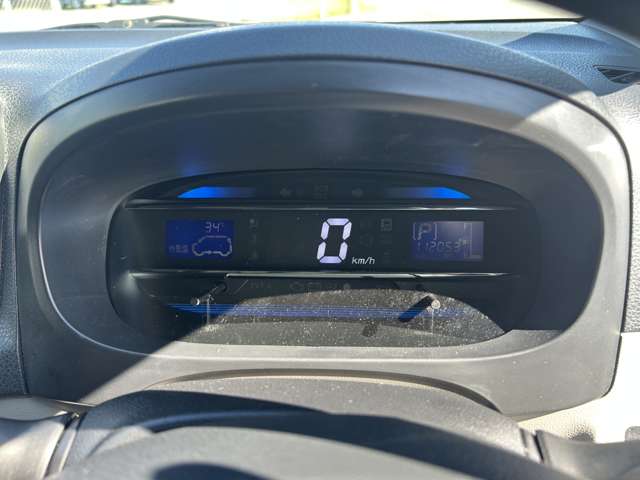 2011 Daihatsu Mira e:S – thumbnail 4