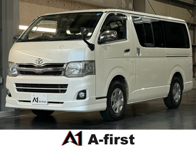 2010 Toyota Hiace