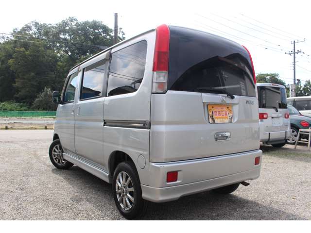 2004 Honda Vamos – thumbnail 3