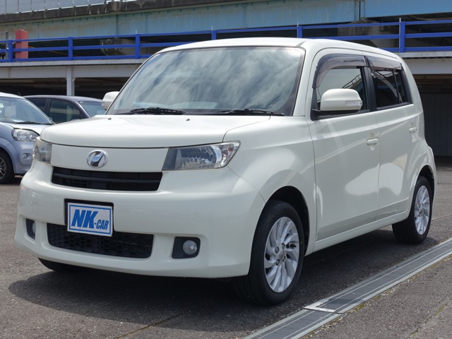 2011 Toyota bB