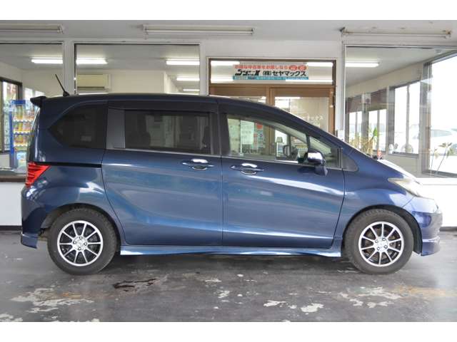 2010 Honda Freed – thumbnail 3