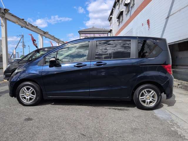 2010 Honda Freed – thumbnail 4