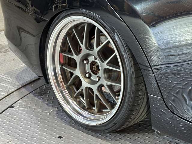 2010 Toyota Mark X – thumbnail 3