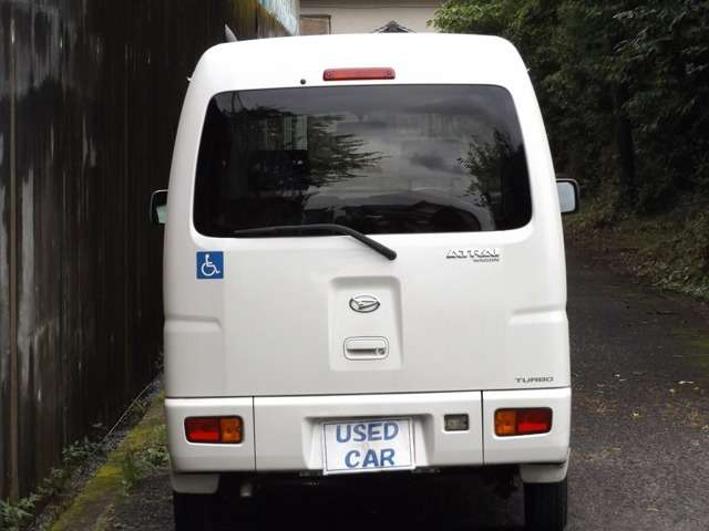 2011 Daihatsu Atrai Wagon – thumbnail 3