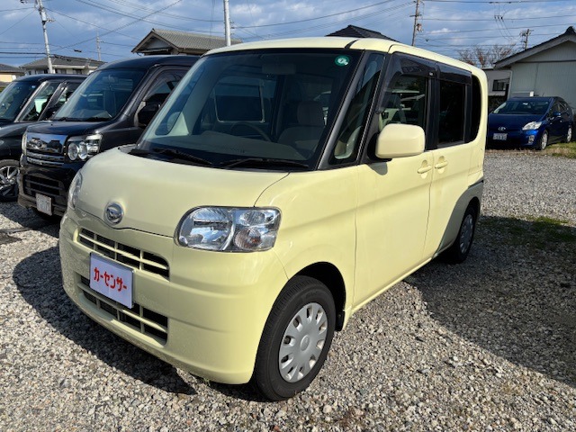 2009 Daihatsu Tanto – thumbnail 2