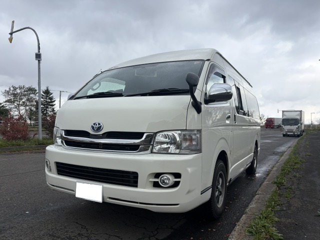 2009 Toyota Hiace