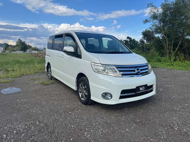 2009 Nissan Serena – thumbnail 3