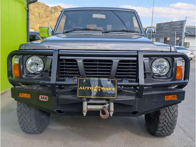1992 Nissan Safari – thumbnail 2