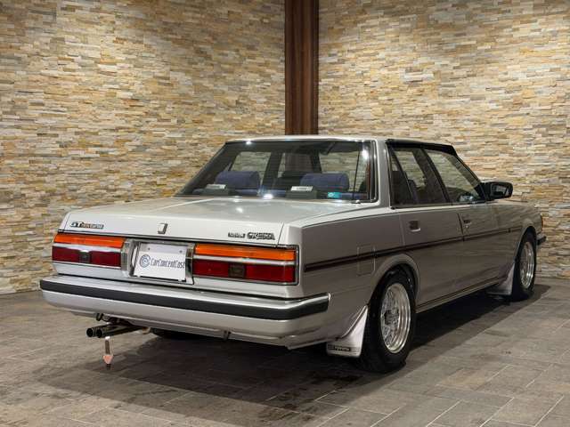 1986 Toyota Cresta – thumbnail 4