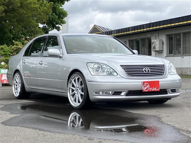 2005 Toyota Celsior – thumbnail 3