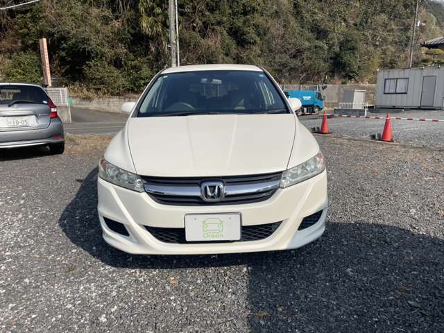 2010 Honda Stream – thumbnail 2