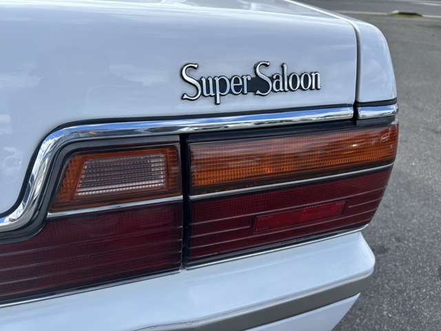 1991 Mitsubishi Debonair – thumbnail 2