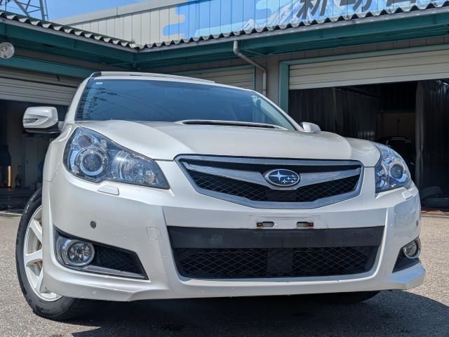 2009 Subaru Legacy Touring Wagon – thumbnail 2