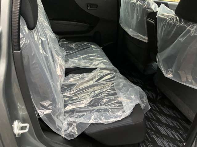 2010 Daihatsu Move – thumbnail 3