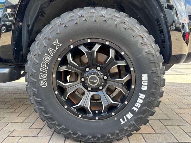 2007 Toyota Hilux Surf – thumbnail 4