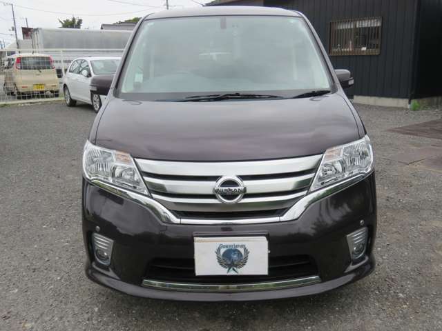 2011 Nissan Serena – thumbnail 4