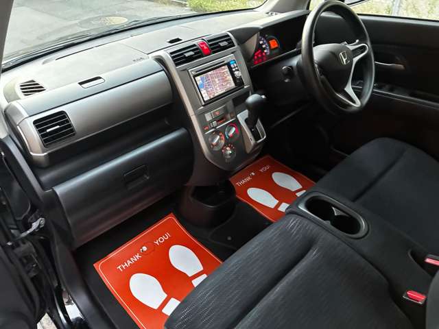 2011 Honda Zest – thumbnail 4