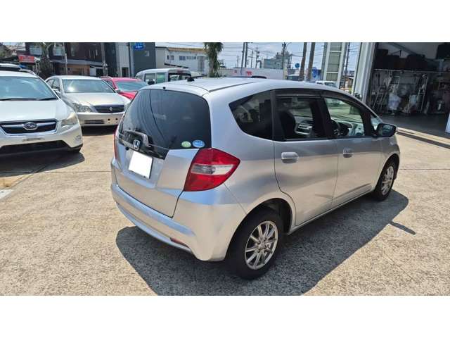 2011 Honda Fit – thumbnail 4