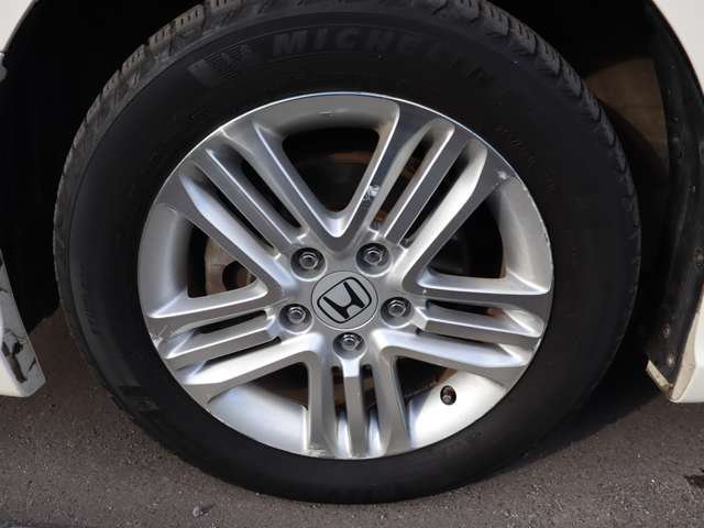 2008 Honda Stepwgn – thumbnail 4