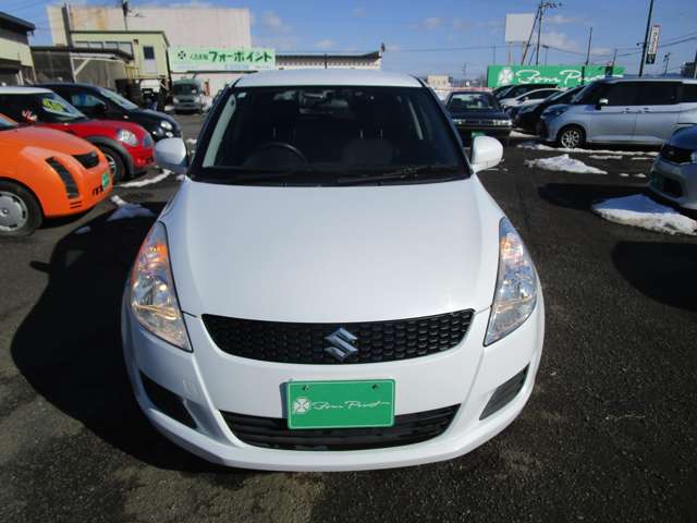 2011 Suzuki Swift – thumbnail 2