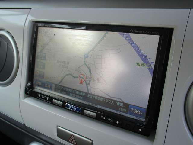 2011 Suzuki Alto Lapin – thumbnail 4