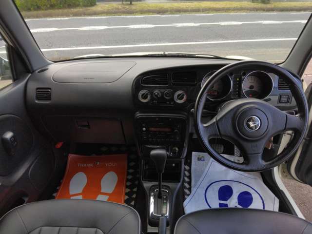 2004 Daihatsu Mira Gino – thumbnail 2