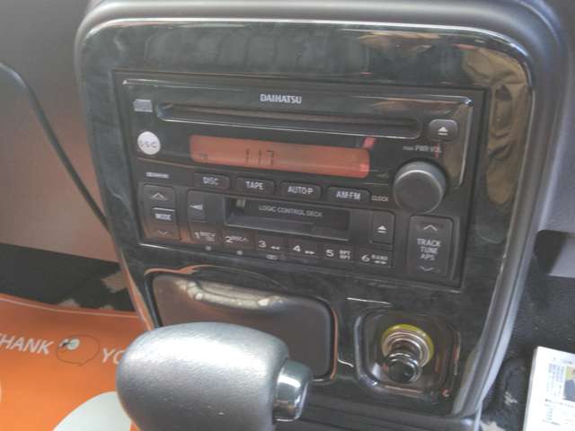2004 Daihatsu Mira Gino – thumbnail 4