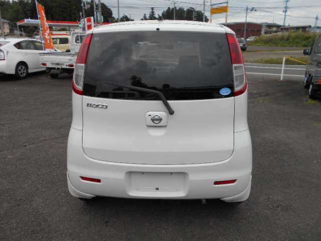 2010 Nissan Moco – thumbnail 3