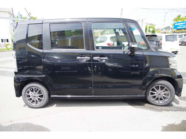 2011 Honda N-BOX – thumbnail 4