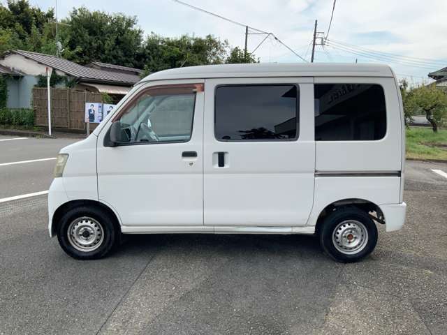 2010 Daihatsu Hijet Cargo – thumbnail 4
