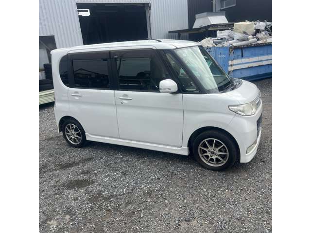 2009 Daihatsu Tanto – thumbnail 4