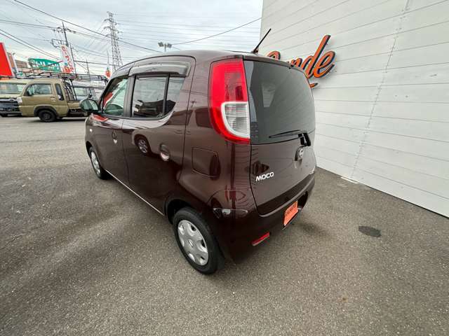 2010 Nissan Moco – thumbnail 4